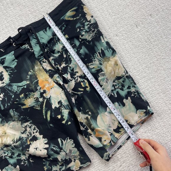 Y2K Oneill Board Shorts Mens 34 Blue / Black Floral Swim Trunks Beach Surfing - Picture 7 of 13